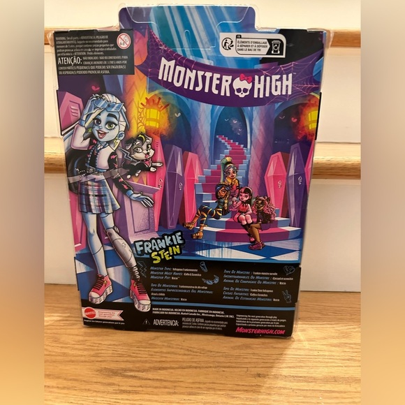Nwt Monster High Frankie Stein Doll with Pink and Blue Accents - Picture 4 of 4